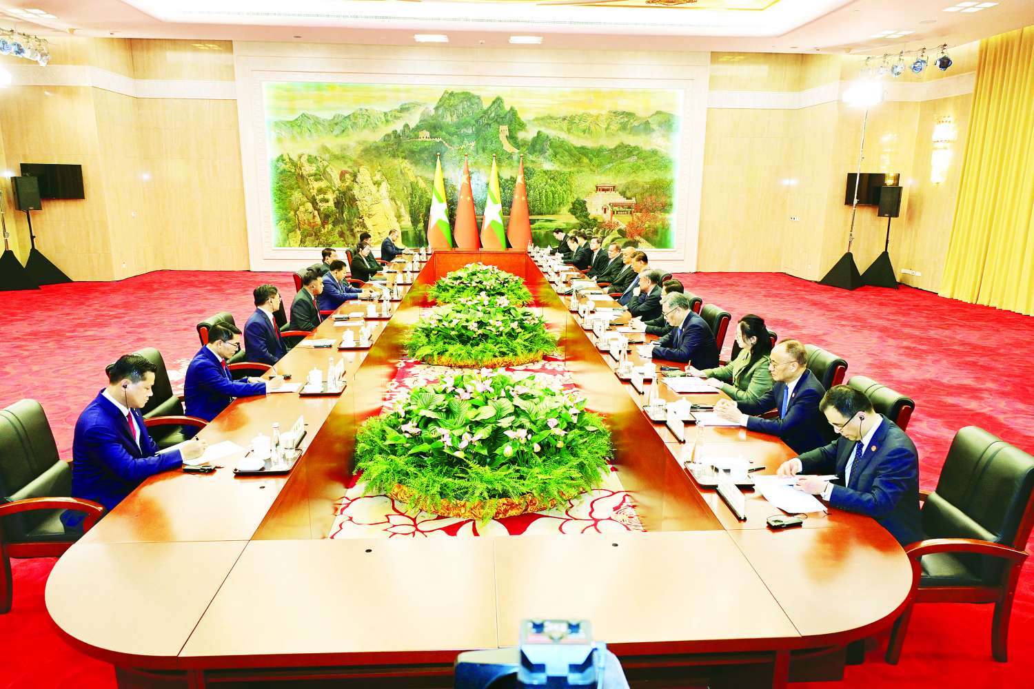 You are currently viewing နိုင်ငံတော်လုံခြုံရေးနှင့် အေးချမ်းသာယာရေးကော်မရှင်ဥက္ကဋ္ဌ တရုတ်ပြည်သူ့သမ္မတနိုင်ငံ သမ္မတ နှင့် တွေ့ဆုံဆွေးနွေး (၃၀-၈-၂၀၂၅)
