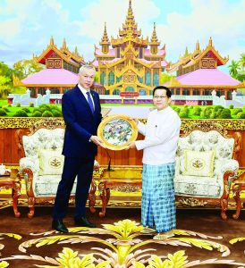 ပြည်ထောင်စုသမ္မတမြန်မာနိုင်ငံတော် ယာယီသမ္မတထံသို့ နိုဗိုစီဗစ်ဒေသအုပ်ချုပ်ရေးမှူး ဦးဆောင်သောကိုယ်စားလှယ်အဖွဲ့က လာရောက်ဂါရဝပြုတွေ့ဆုံ (၄-၁၁-၂၀၂၅)