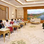 နိုင်ငံတော်သမ္မတထံ  NCA (၁၁) နှစ်မြောက်နှစ်ပတ်လည်နေ့ အထိမ်းအမှတ်အခမ်းအနားသို့ တက်ရောက်ခဲ့သည့် EAOs ခေါင်းဆောင်များနှင့် ကိုယ်စားလှယ်များက လာရောက်ဂါရဝပြုတွေ့ဆုံ (၁၅-၁၀-၂၀၂၆)